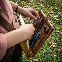 Afbeelding in Gallery-weergave laden, Schrijvers Messenger houten Box
